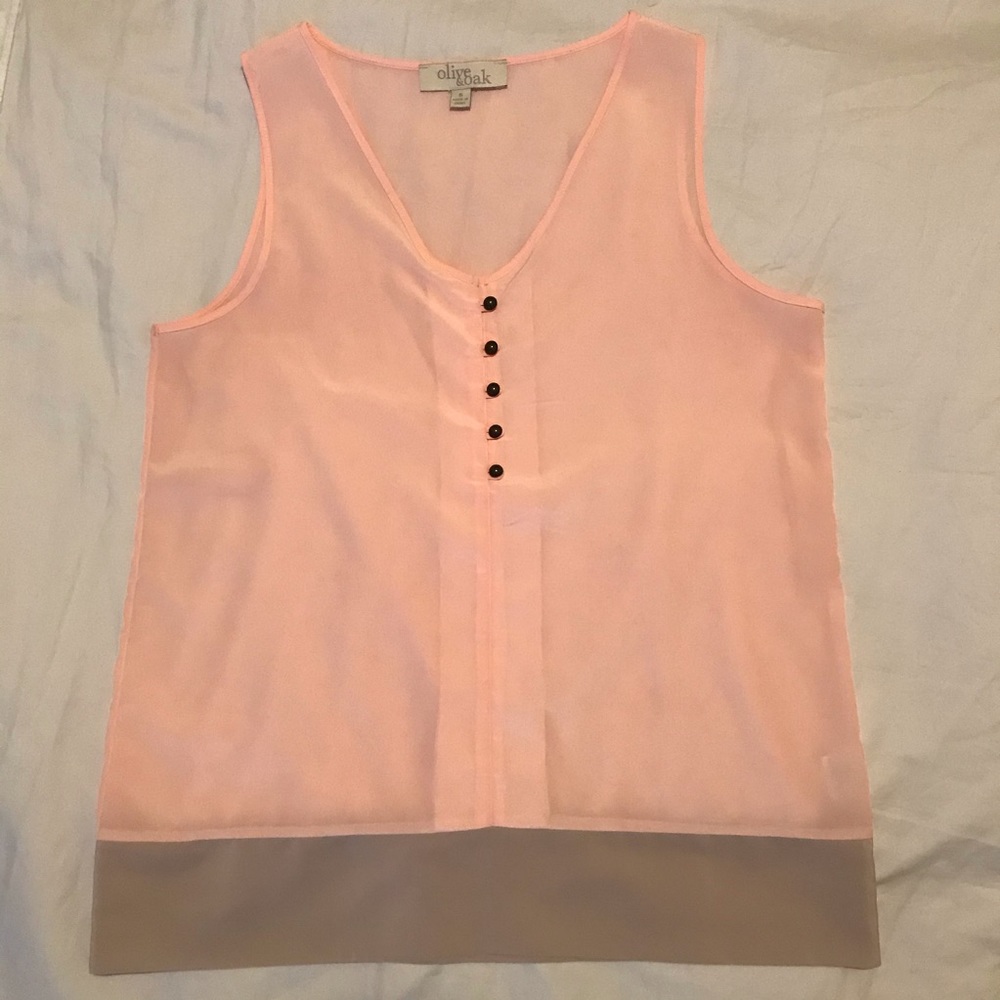 Olive & Oak sleeveless blouse